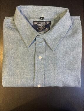 Royal Knight Men’s Large Blue Button Down Shirt (651)